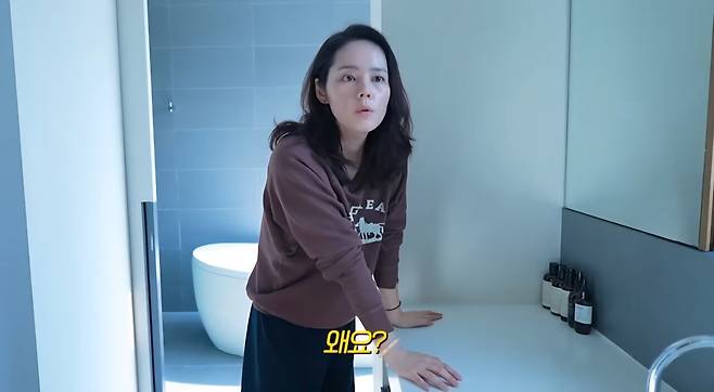 Screenshot_20250715_174431_YouTube.jpg 한가인이 바디제품 고를 때 자녀들에게 허락받는 이유.jpg