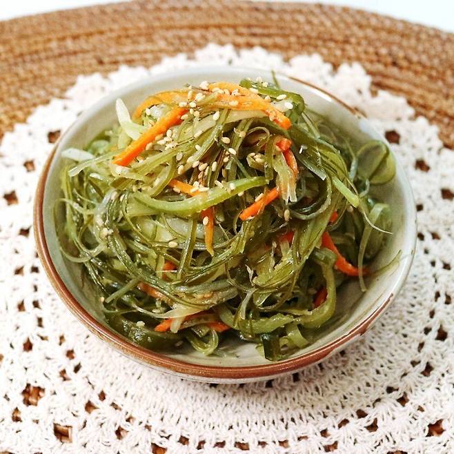 a5f2a7a9ddf3a0500c33c7c3317b139f77167f5b.jpg (의외)인기있는 반찬 가게 1위