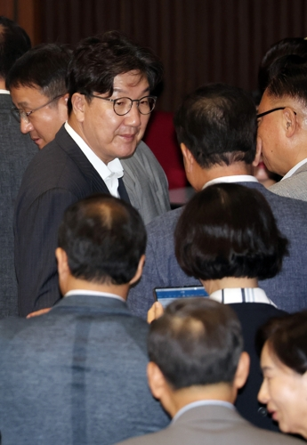 권성동 국민의힘 의원이 23일 국회 본회의에 참석해 있다. [사진 출처 = 연합뉴스]