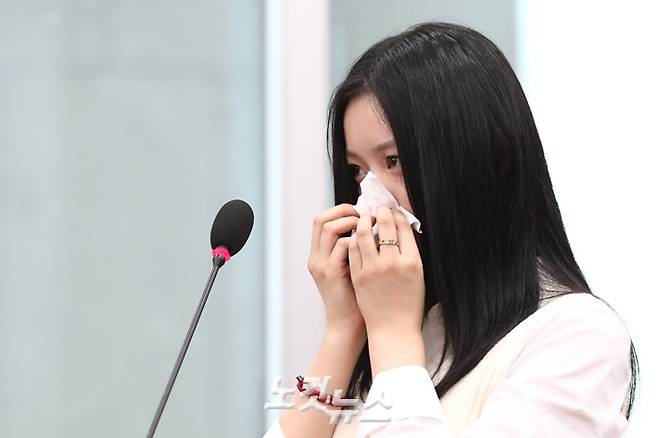 지난해 10월 15일 국회 국정감사에 출석했을 당시 하니 모습. 황진환 기자