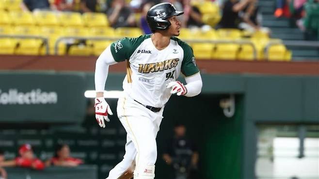 대만 프로야구(CPBL) 타이강 호크스 소속 스티븐 모야. 자료 : 타이강 호크스