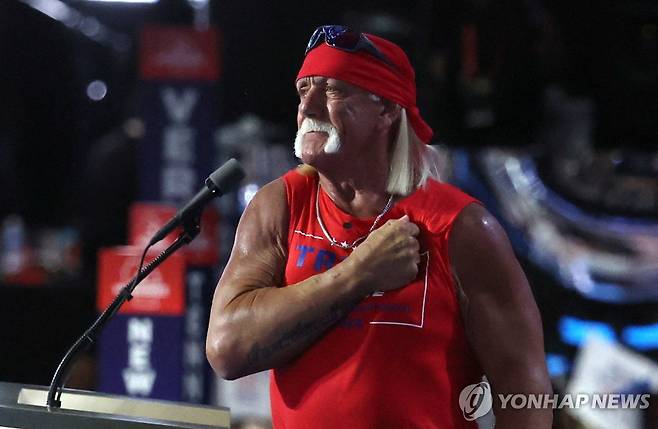 프로레슬링계의 전설 헐크 호건  [로이터 연합뉴스 자료사진. 재판매 및 DB 금지]