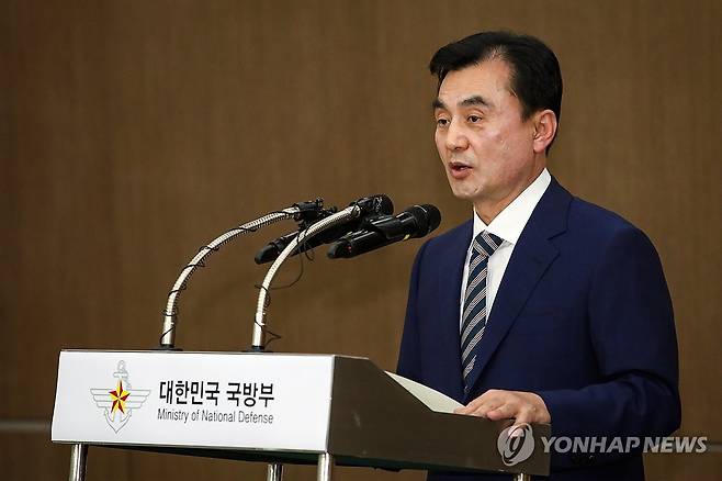 취임사하는 안규백 신임 국방장관 (서울=연합뉴스) 안규백 신임 국방부 장관이 25일 서울 용산구 국방부에서 열린 취임식에서 취임사를 하고 있다. 2025.7.25 [국방부 제공. 재판매 및 DB 금지] photo@yna.co.kr