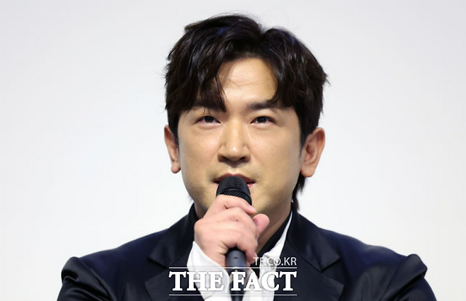 신화 멤버 이민우가 결혼 소식을 발표했다. /뉴시스