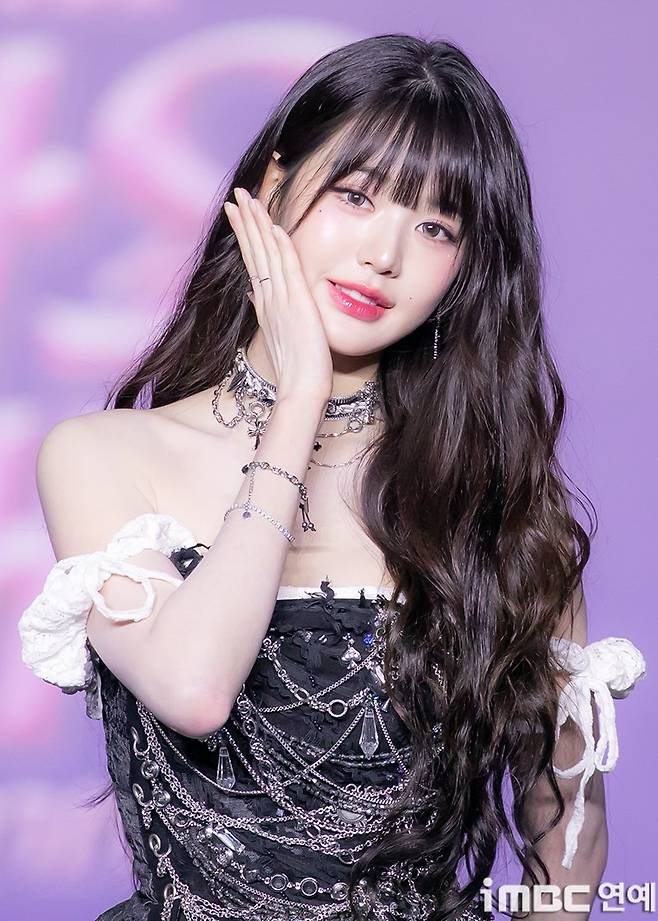 3.jpg 오늘자 SBS 가요대전 썸머 블루카펫 아이브 장원영