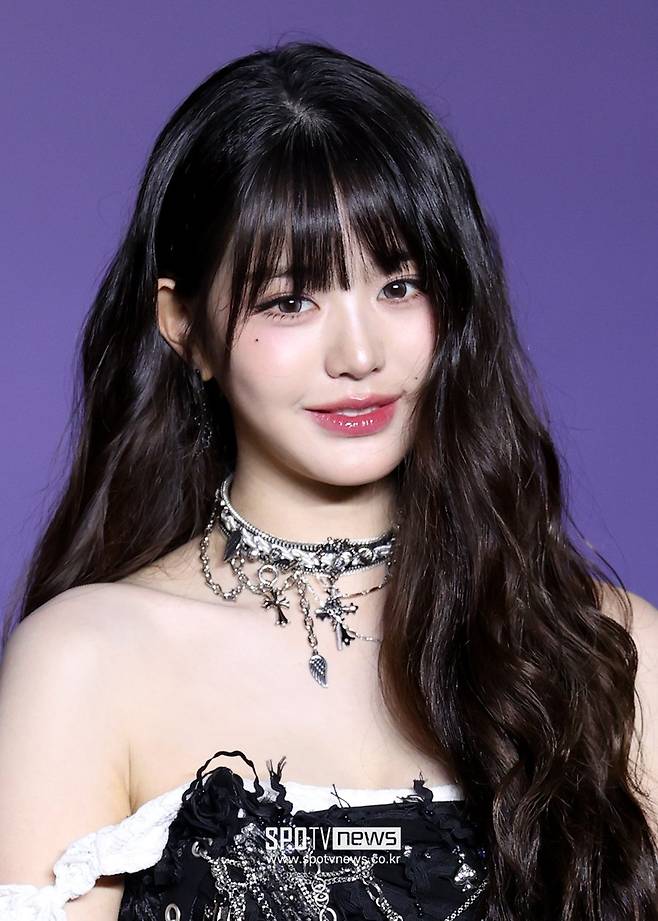 6.jpg 오늘자 SBS 가요대전 썸머 블루카펫 아이브 장원영