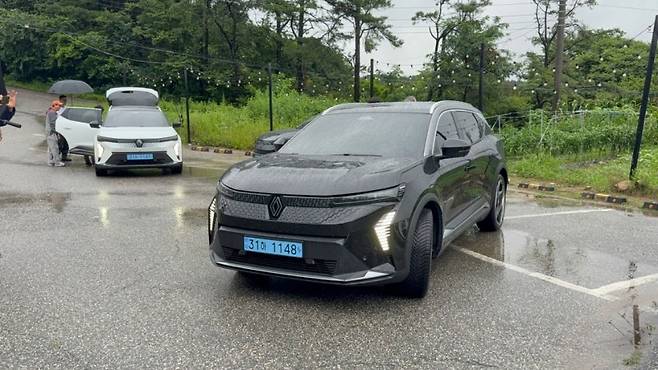 르노 세닉 E-테크 사진=육동윤 글로벌이코노믹 기자