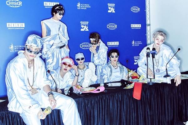 NCT DREAM(엔시티 드림)이 정규 5집 ‘Go Back To The Future’(고 백 투 더 퓨처)로 거침없는 인기 행진을 이어가고 있다.