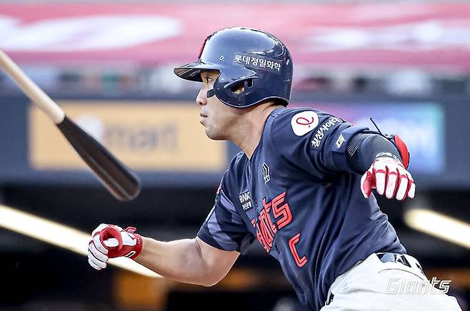 [서울=뉴시스] 프로야구 롯데 자이언츠의 전준우. (사진 = 롯데 자이언츠 제공) *재판매 및 DB 금지