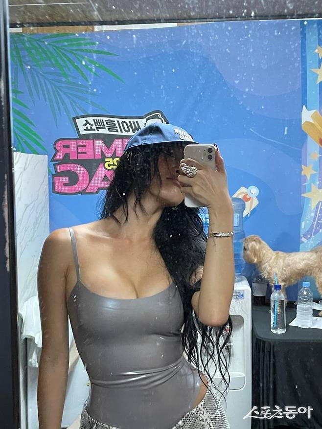 화사 SNS