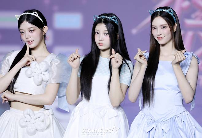 민주-원희-윤아, 예쁜애 옆 계속 예쁜애[★포토]