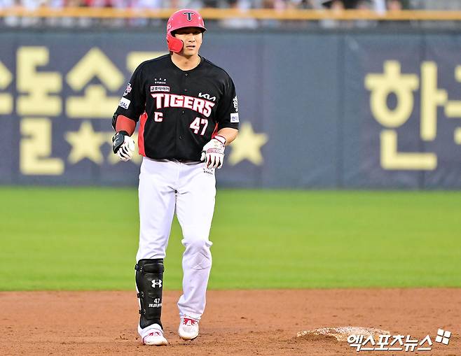 KIA 타이거즈 간판타자 나성범이 27일 부산 사직야구장에서 열린 2025 신한 SOL Bank KBO리그 롯데 자이언츠와의 팀 간 12차전에서 6번타자 겸 우익수로 선발출전했다. 사진 엑스포츠뉴스 DB