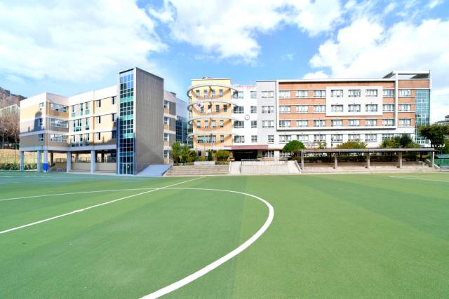 부산 기장군 정관신도시 내 신정고등학교 전경. 부산시교육청 제공