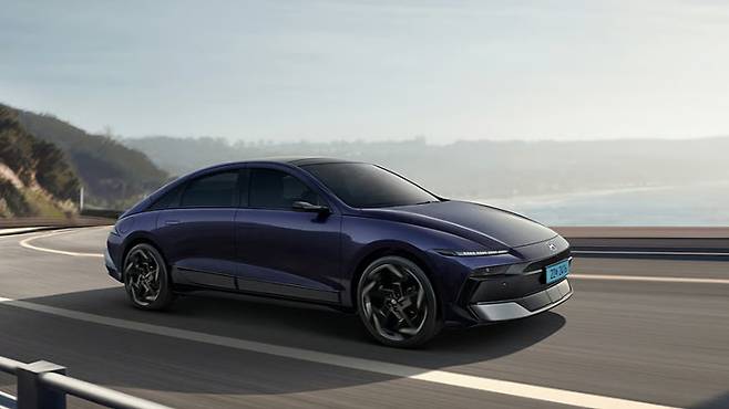 더 뉴 아이오닉 6