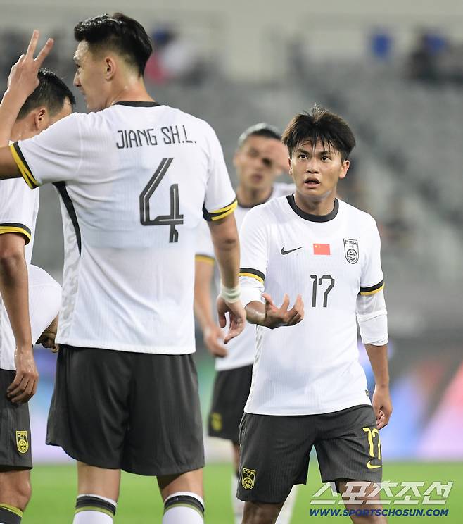 7일 축구대표팀이 용인미르스타디움에서 동아시안컵 중국과 첫 경기를 펼쳤다. 중국 축구대표팀 17번 콰이지원. 용인=송정헌 기자songs@sportschosun.com/2025.07.07/