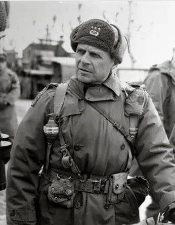 6.25전쟁을 지휘한 리지웨이 미8군 사령관.