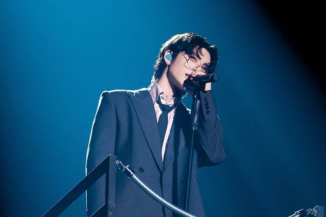 Singer Taesan of boy band BoyNextDoor during the band's “Knock On Vol.1” Seoul finale concerts, held from July 25 to 27 [KOZ ENTERTAINMENT]