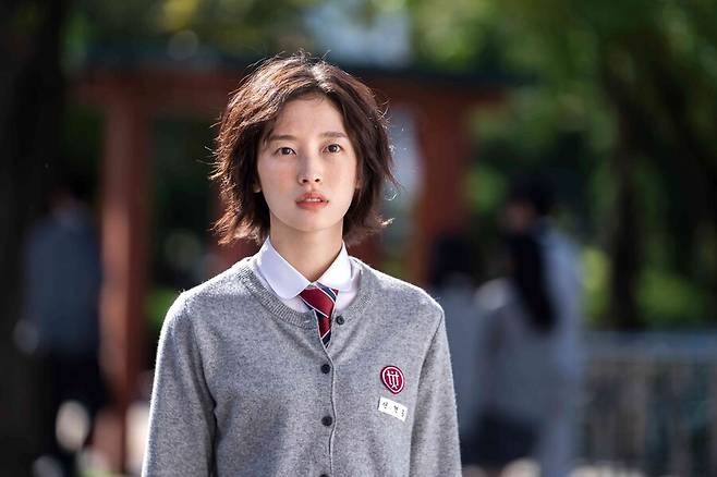 ▲ 아린. 출처|웨이브 'S라인'