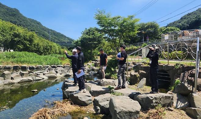 광주시는 다음달까지 물놀익시설 안전사고 예방을 위해 36곳에 대해 안전점검에 나선다./광주시 제공