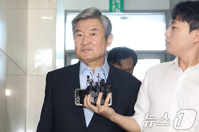 조태용 전 국가정보원장이 29일 오전 서울 서초구 '순직 해병 특검'(이명현 특별검사) 사무실에 피의자 신분으로 출석하고 있다. 2025.7.29/뉴스1 ⓒ News1 민경석 기자