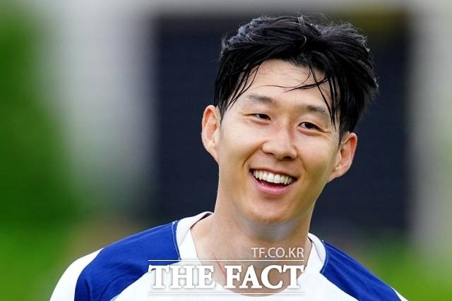손흥민이 미국 메이저리그사커(MLS) LAFC 이적설에 휩싸였다. /토트넘 SNS
