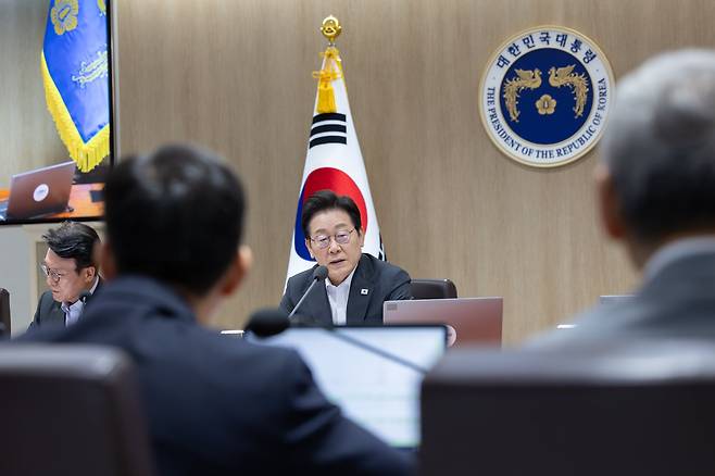 이재명 대통령이 22일 서울 용산 대통령실 청사에서 열린 국무회의에서 발언하고 있다. /뉴스1