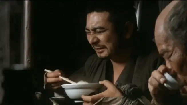 동북아에서 한국만있는 식사방법