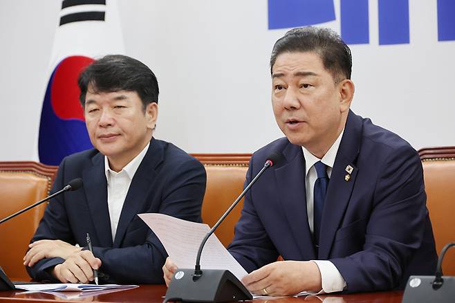 더불어민주당 김병기 당대표 직무대행 겸 원내대표가 29일 서울 여의도 국회에서 열린 원내대책회의에서 발언하고 있다. 2025.7.29 [사진=연합뉴스]