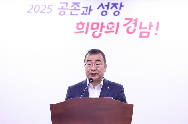 박일도 경남도 문화체육국장