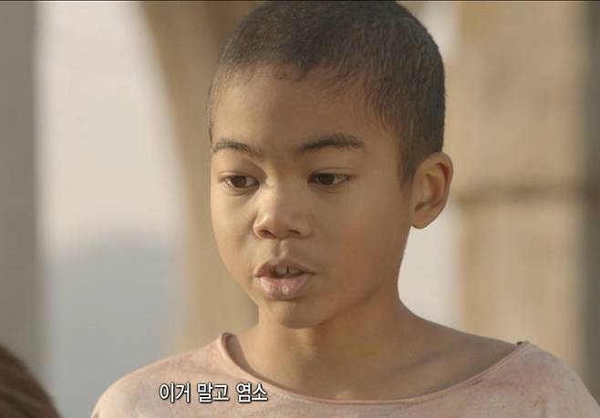 ‘태양의 후예’에 출연했던 나마디 조엘진. 사진| KBS2 방송화면 캡처