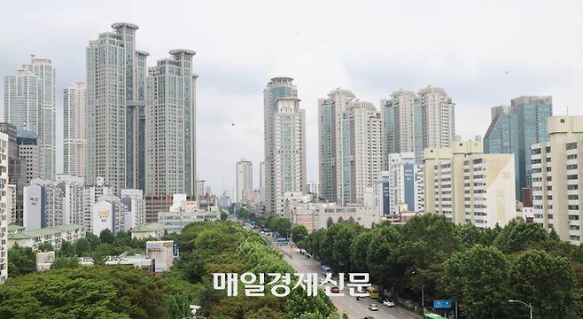 목동 하이페리온2차. [이충우기자]