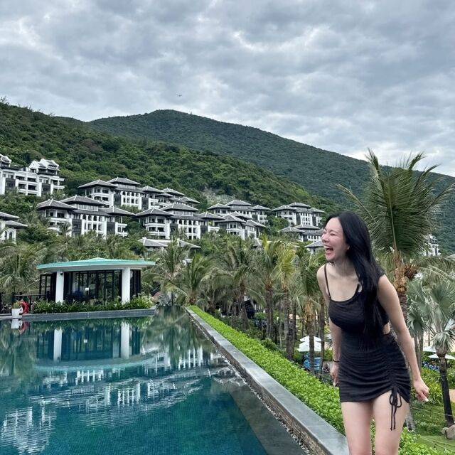 김나희가 베트남 다낭의 한 풀빌라에서 여유로운 휴식을 즐기고 있다. / 김나희 인스타그램 캡처