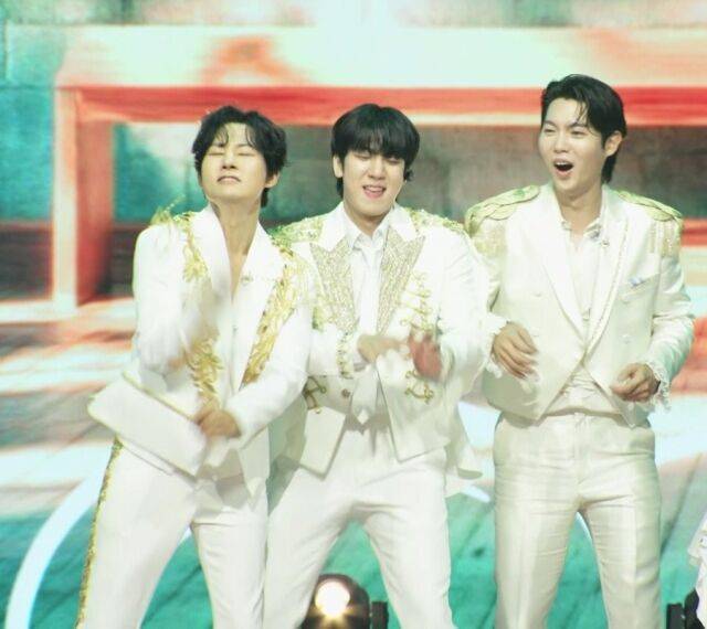 '한일톱텐쇼'/크레아 스튜디오