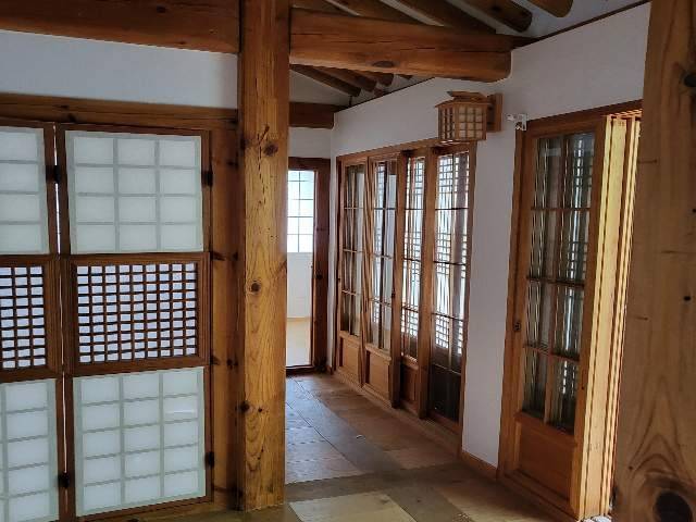 온비드에 올라온 서울특별시 종로구 계동 32-10 단독주택(공공한옥) 내부 모습. [온비드 제공]