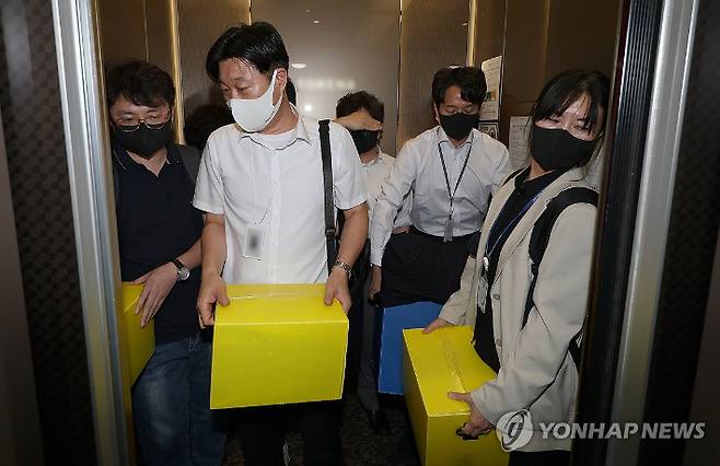 혁신당 이준석 대표의 자택 압수수색 마친 민중기 특별검사팀