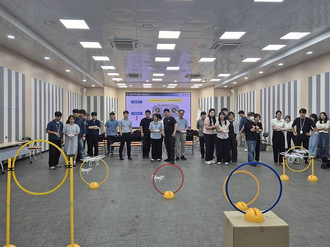경주시는 28일 직원 대상 드론 역량 강화 교육을 실시하고 있다. 경주시 제공
