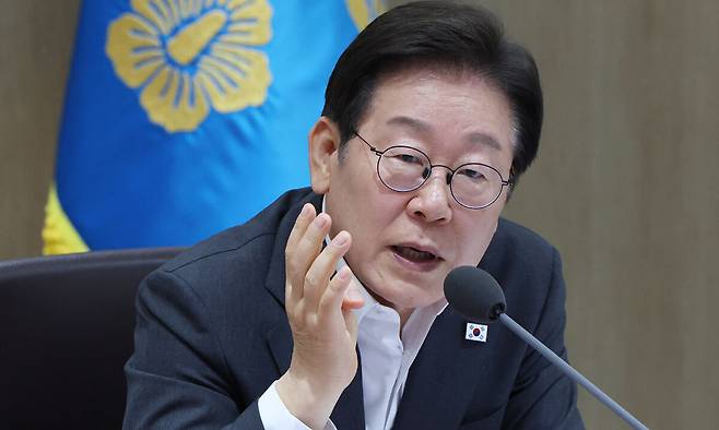 이재명 대통령이 29일 서울 용산 대통령실 청사에서 열린 국무회의에서 산업재해 관련 발언을 하고 있다. 대통령실사진기자단