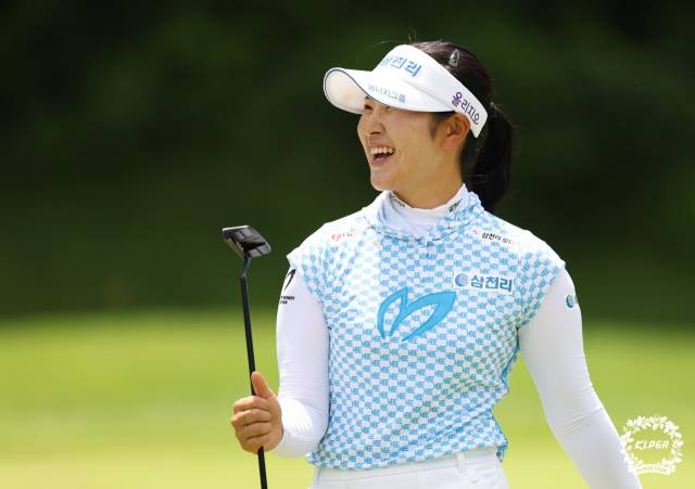 8연속 톱10에 도전하는 유현조. 사진 제공=KLPGA