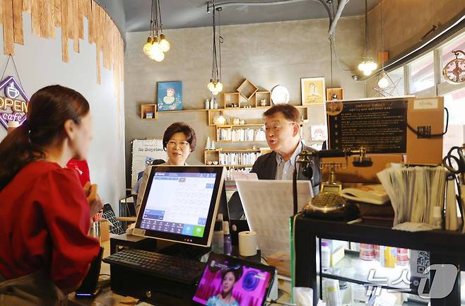 소상공인시장진흥공단은 29일 '소상공인 부담경감 크레딧' 지원사업의 원활한 운영을 위해 현황점검을 실시했다. (소상공인시장진흥공단 제공. 재판매 및 DB금지)