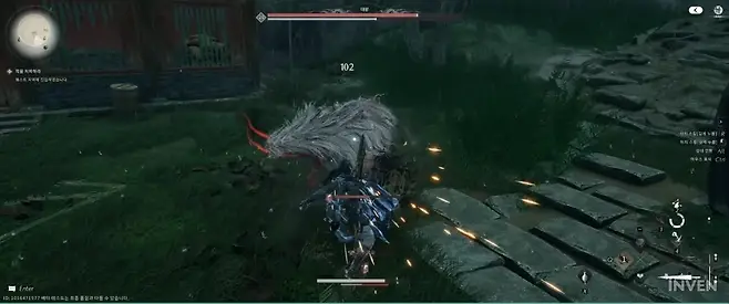 ▲ 공격하다가도 바로 패링을 쓸 수 있어서 패링 난이도 자체는 그리 높지 않은 편이다