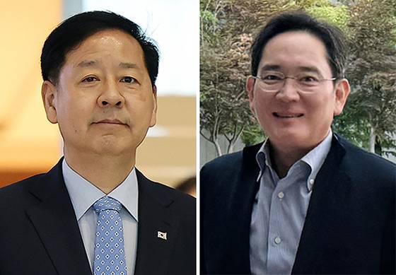 구윤철 경제부총리가 상호관세 발효일(8월 1일)을 앞두고 스콧 베센트 미국 재무장관과의 협상을 위해 29일 인천국제공항을 통해 미국으로 출국하고 있다(왼쪽 사진). 이재용 삼성전자 회장이 같은 날 서울김포비즈니스항공센터(SGBAC)를 통해 미국 워싱턴으로 출국하고 있다. [연합뉴스, 뉴스1]