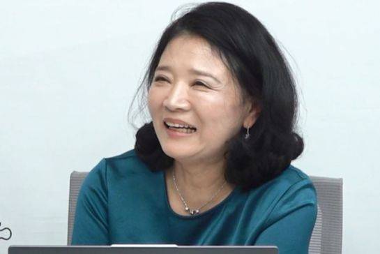 장윤숙 초대 저출산고령사회위원회 사무처장. 장 전 처장은 “저출생 대책이 효과를 발휘하려면 70년간 이어진 초등 공교육의 구조부터 바꾸어야 한다”고 말했다. 중앙포토