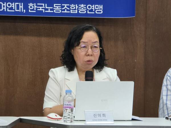 ▲ 지난 25일 참여연대 주최 토론회에서 발언하고 있는 신미희 민언련 처장. 사진=참여연대