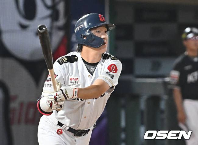 [OSEN=부산, 이석우 기자]  롯데 자이언츠 나승엽 / foto0307@osen.co.kr