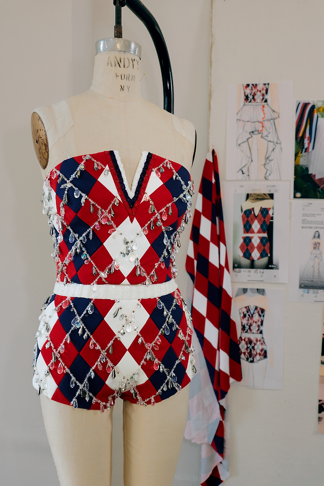 사진= YG Entertainment and BLISOO