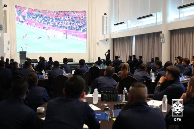 지난 25일까지 서울에서 열린 아시아축구연맹(AFC) 엘리트 심판 세미나. /사진=대한축구협회 제공