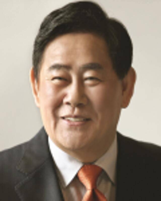 최경환 전 의원, 전 경제부총리