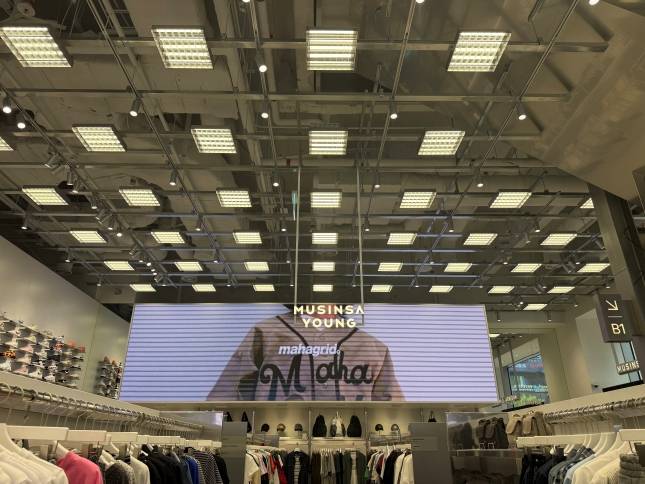 무신사 스토어 강남 1층 매장 내부./사진=윤서영 기자 sy@