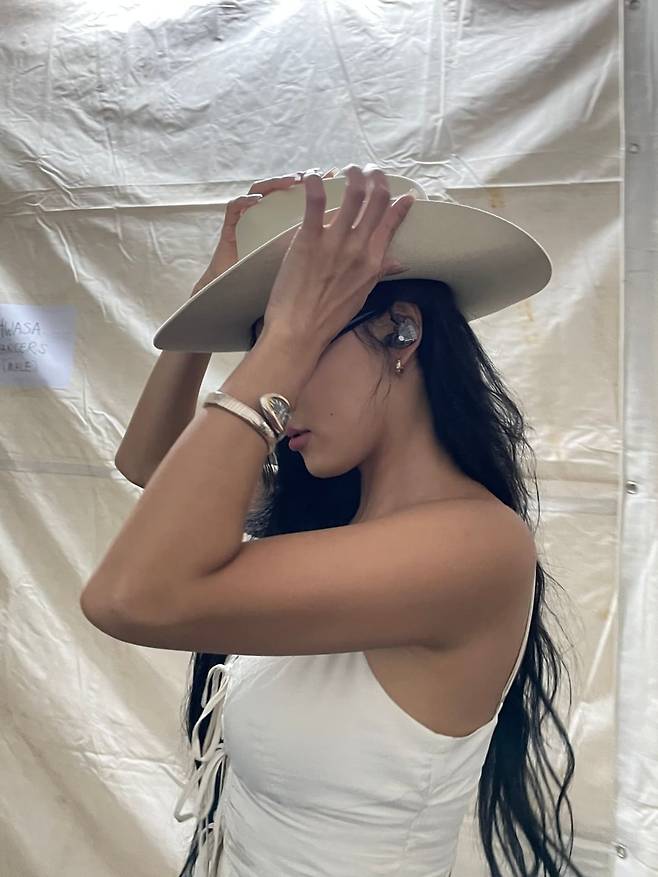 인스타그램 @_mariahwasa