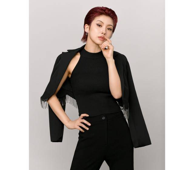 최근 뮤지컬 '프리다'를 통해 뮤지컬 배우로 데뷔한 댄서 아이키가 새로운 도전에 나선 소감을 밝혔다. EMK뮤지컬컴퍼니 제공